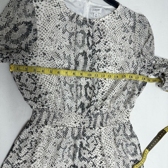 J. Crew Women's Animal Reptile print smocked-waist dress AK925 Grey/White small - Picture 6 of 11